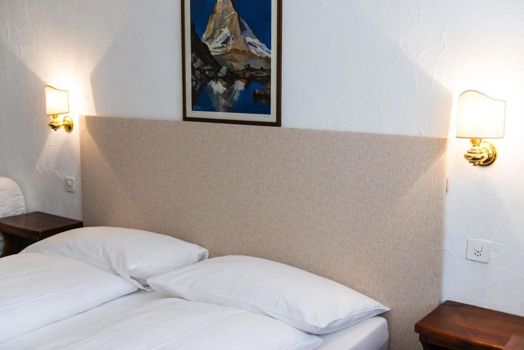 Bed & Breakfast Bijou Zermatt Bagian luar foto
