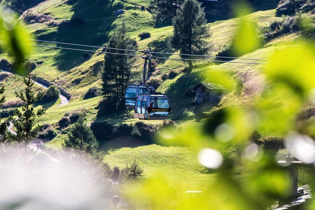 Bed & Breakfast Bijou Zermatt Bagian luar foto