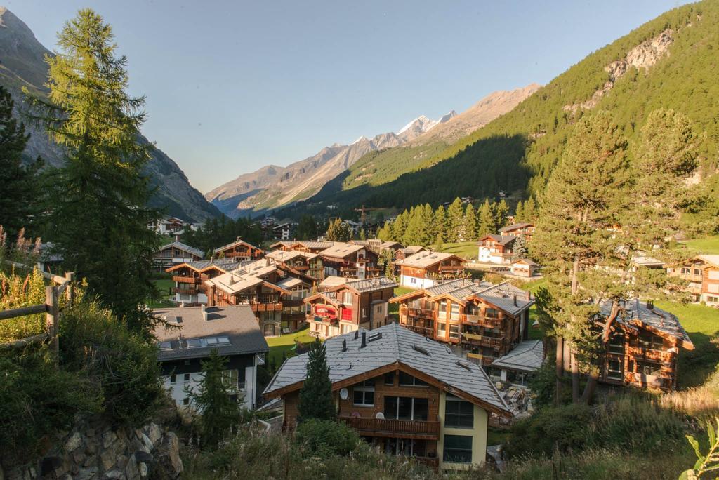 Bed & Breakfast Bijou Zermatt Bagian luar foto