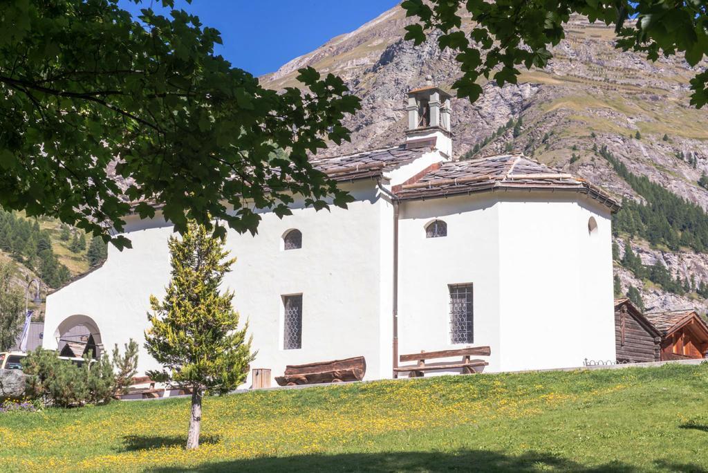 Bed & Breakfast Bijou Zermatt Bagian luar foto